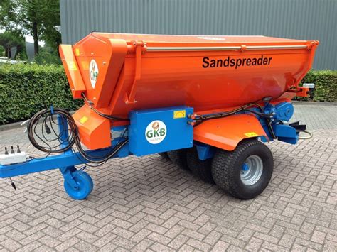 tractor mounted sand spreader